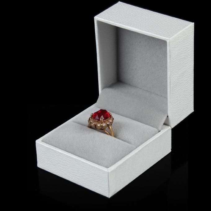 White vellum jewelry box showed ring necklace box 3